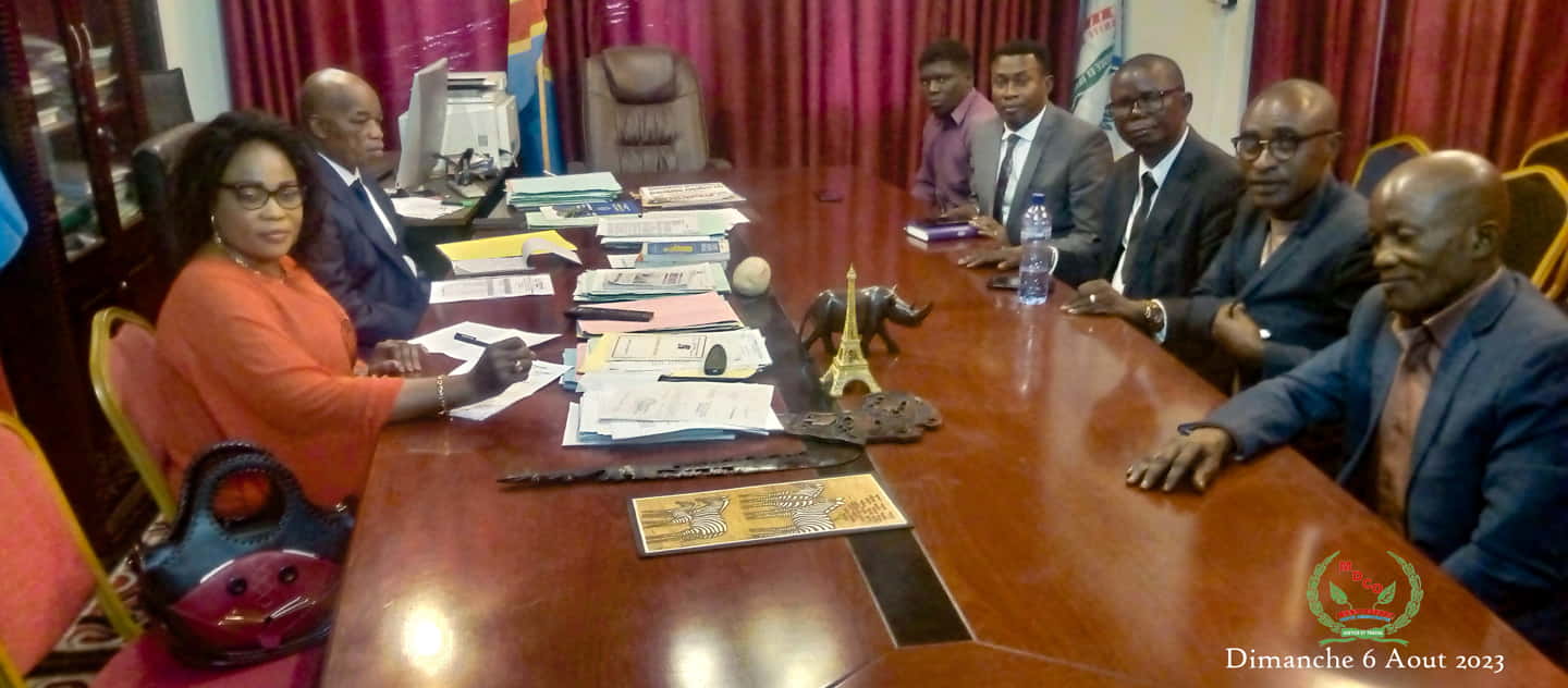 4 musquetaires du MDCO adoubés par le Président National, l'Honnorable MOKIA MANDMBO Gabriel.